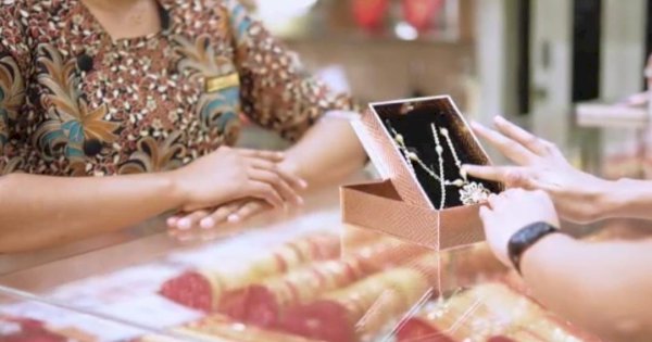 Mudahkan Warga Miliki Emas, Pegadaian Kolaborasi Toko Emas Dua Dua di Royal Wedding Fair 2024