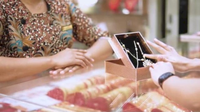 Mudahkan Warga Miliki Emas, Pegadaian Kolaborasi Toko Emas Dua Dua di Royal Wedding Fair 2024