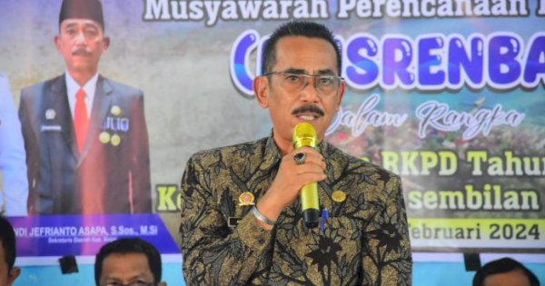 Sekda Sinjai Minta Warga Ikut Jaga Infrastruktur yang Sudah Dibangun