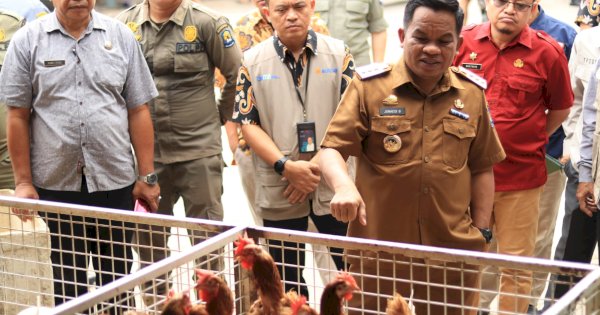 Gelar Sidak Pasar, Pemkab Jeneponto Pastikan Harga dan Stock Pangan Aman hingga Idul Fitri