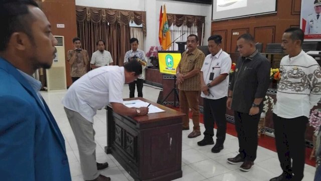 Penandatanganan hasi Musrembang Kabupaten Sinjai. Foto: HN/Bagoes