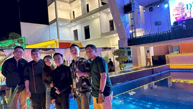 CAFE. D&rsquo;Sultan Pool and Eatery salah satu cafe and resto di Makassar yang menawarkan live musik tiap hari. (Foto:Gita/Harian.News)