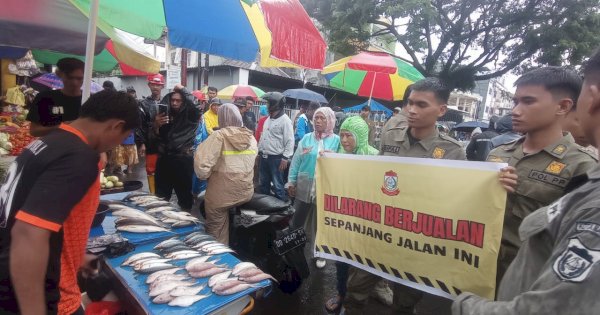 Biang Kemacetan, PK5 di Jalan Tanjung Bunga dan Tanjung Bira akan Ditertibkan
