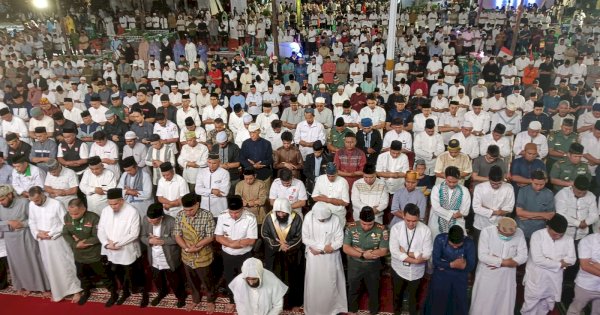 Bersama Arab Saudi, Makassar Berhasil Pecahkan Rekor MURI Buka Puasa Terpanjang