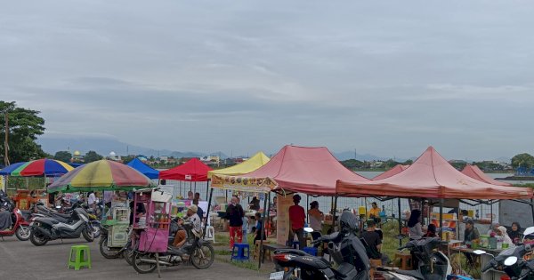 Waduk Borong Lokasi Ngabuburit Asyik dan Hemat, Harga Mulai Rp 2.000,-