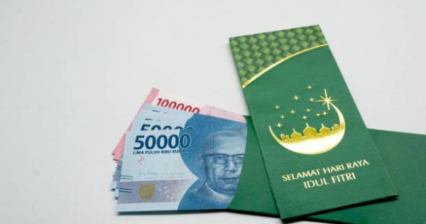 THR Nggak Boleh Telat! DPR Ingatkan Perusahaan