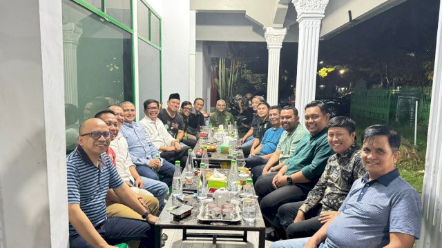 Kunjungan Golkar Makassar ke DPC PKB Makassar, Sabtu (20/4) malam. 