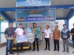 Berkah Gelegar PLN Mobile, Erick Terima Hadiah 1 Unit Mobil Listrik