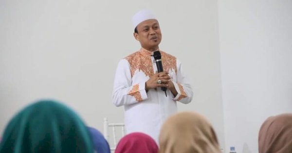 Ustaz Das’ad Dilirik NasDem di Pilwalkot Makassar, Pengamat Analisis Peluang dan Risikonya