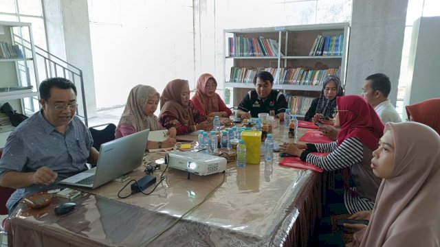 Suasana rapat Dinas Perpustakaan dan Arsip kota Makassar. Foto: dok