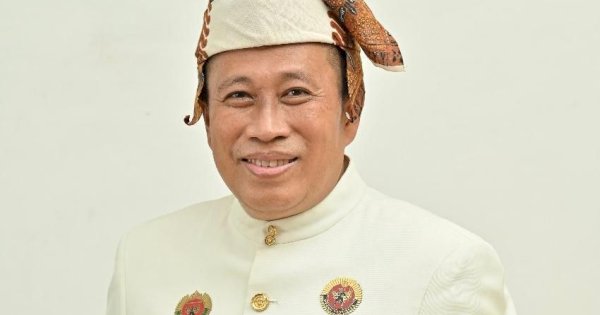 Setelah di PKB, Annar Sampetoding Ambil Formulir Calon Gubernur di PAN Sulsel