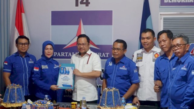 Sekretaris Gerindra Sulsel, Darmawangsyah Muin saat berkunjung ke kantor DPC Demokrat Gowa. Foto: dok