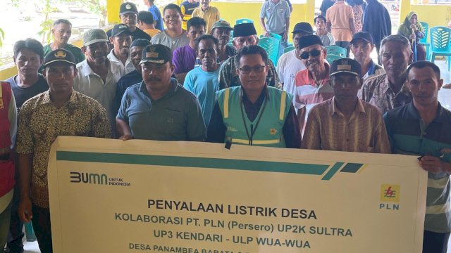 Penyalaan listrik desa di Sulawesi Tenggara. Foto: dok