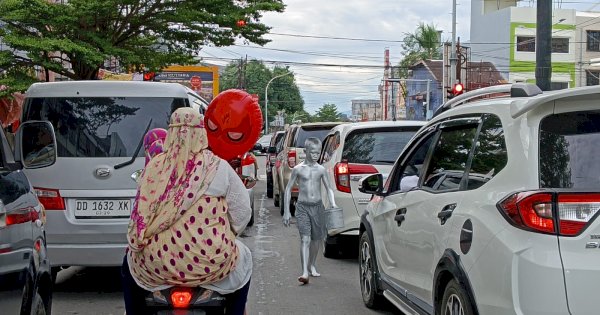 Manusia Silver kembali Marak, Danny: Ini Bukan Persoalan Kemiskinan, tapi Bisnis