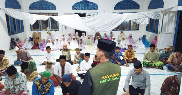 Tingkatkan Kualitas Keagamaan Masyarakat, LAZ Hadji Kalla Penuhi Kebutuhan Dai’ di Desa Binaan