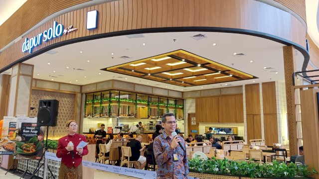 Dapur Solo buka outlet yang ke-44 di TSM Makassar. (Foto: Sinta/HN)