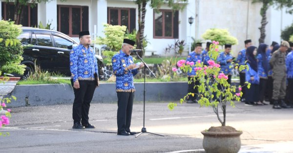 Diikuti Ratusan ASN, Wabup Pangkep Syahban Pimpin Upacara Hari Otoda