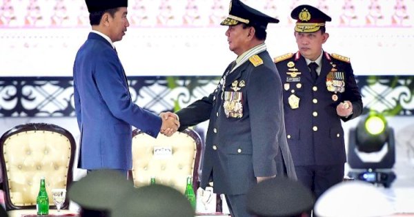 Jokowi Digugat ke PTUN, Terkait Gelar Jenderal Kehormatan Bintang 4 Prabowo