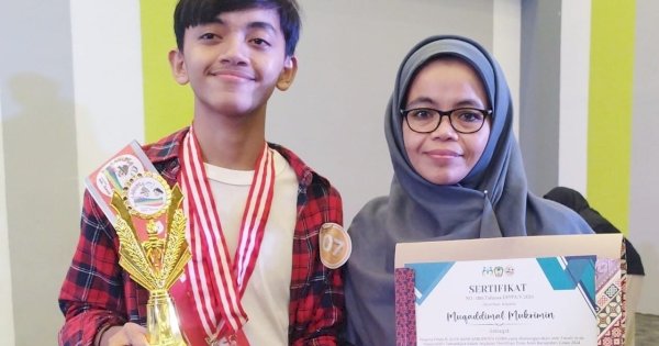 Muqaddimal Mukrimin Asal Pattallassang Sabet Best Social Media dan Top 3 Putra Duta Anak Gowa 2024