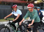 Presiden Jokowi dan Mentan Sarapan dan Bersepeda Bareng di Lombok