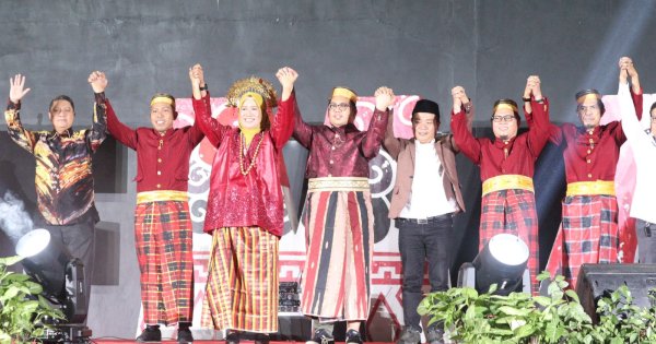 Hadirkan Ridwan Sau dan Mongol Stress, Peluncuran Tahapan Pilwalkot Makassar Gelontorkan Dana hingga Rp 331 Juta