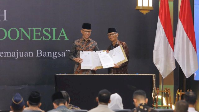 OJK dan MUI kerjasama tibgkatkan kepercayaan sektor jasa keuangan syariah di Indonesia. (Foto: Humas OJK)