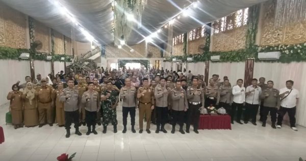 Sukseskan Lorong Wisata, Camat Mariso-Kapolrestabes Makassar Gelar Silaturahmi Kamtibmas