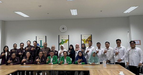 Asah Skill Komunikasi Bisnis, Prodi Ilkom UMI dan CMC UC Makassar Gelar Program Divent 2024