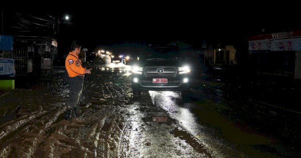 Pj Gubernur Sulsel Pastikan Kesiapan Bantuan bagi Korban Bencana di 6 Daerah