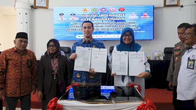 Bupati MYL hadiri dialog interaktif ketenagakerjaan. Foto: dok