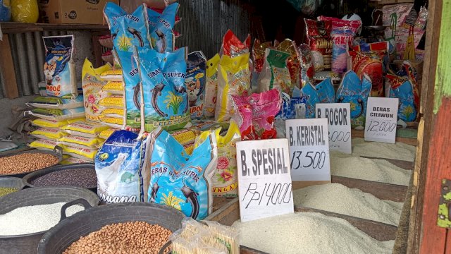 Beras di pasar. Foto: HN/Sinta