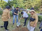 Hari Lingkungan Hidup, Kepala DLH Makassar Sebar 300 Bibit Pohon