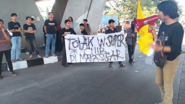 Tolak W Super Club, Pengurus PMII Cabang Makassar Gelar Aksi