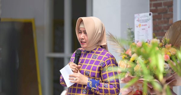 Bunda PAUD Kota Makassar Resmikan TK Zivana Montessori