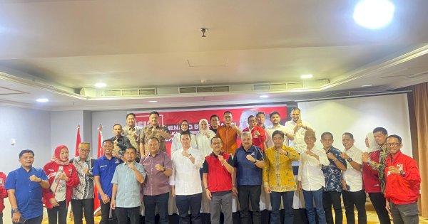 18 Cakada NasDem Kembalikan Formulir di PSI Sulsel