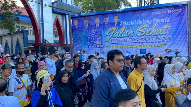 Jalan Sehat Unismuh Makassar Berhadiah Utama Umrah