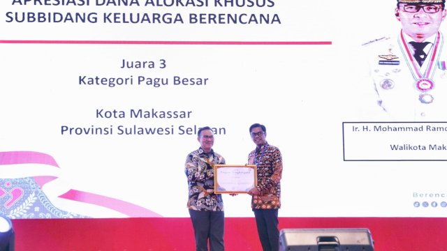 Realisasi Dana BOKB Masuk Kategori Tinggi, Makassar Diganjar Penghargaan dari BKKBN