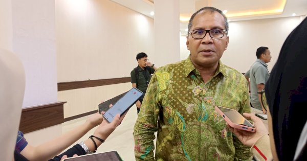 Danny akan Pangkas Anggaran Demi 1.700 Nakes yang Belum Terima TPP