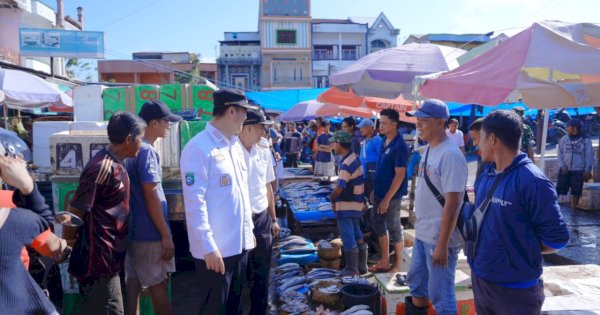 Jelang Iduladha, Bupati MYL Pantau Langsung Harga Kebutuhan Pokok di Pasar