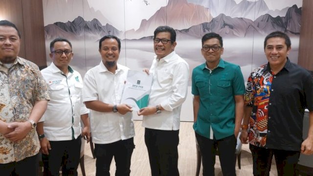 Azhar Arsyad Sambut Sudirman Sulaiman Kembalikan Formulir
