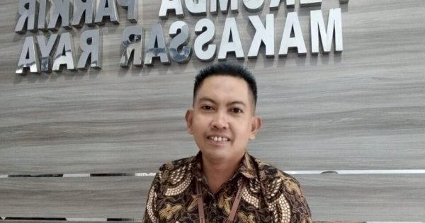 Perumda Parkir Tegaskan Jukir Resmi Diatas 17 Tahun