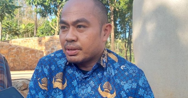 Pemkot Makassar Tata Ulang Pantai Losari