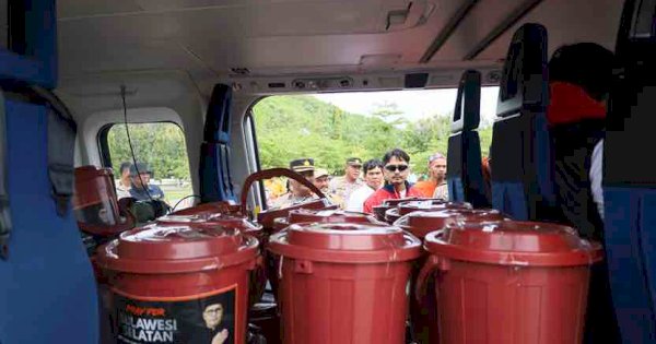 Bantuan Kemanusiaan Pemkot Makassar dan IKA Unhas Sulsel Tiba di Belopa