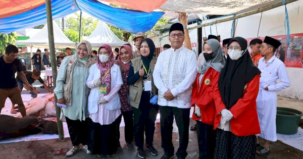 Wali Kota Makassar Danny Pomanto Sumbang Hewan Kurban dan Rayakan Idul Adha dengan Open House