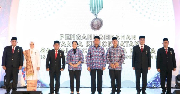 Indira Yusuf Ismail Hadiri Puncak HARGANAS ke-31, Terima Penghargaan Bergengsi!