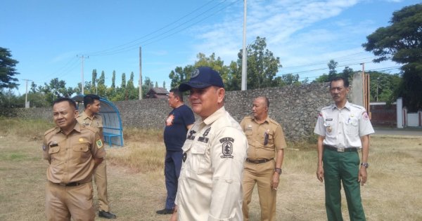 Pj Bupati Sinjai Instrukskan Lakukan Pembersihan Fasum Area Stadion