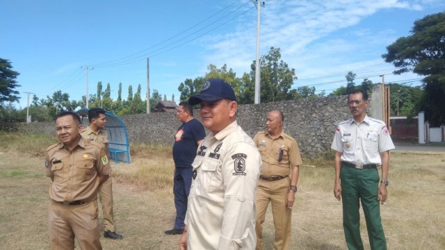 Pj Bupati Sinjai Instrukskan Lakukan Pembersihan Fasum Area Stadion