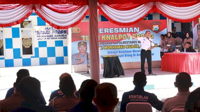 Resmikan Tugu Ikan Knalpot Brong di Fly Over, Danny Puji Kreasi Kapolrestabes Makassar