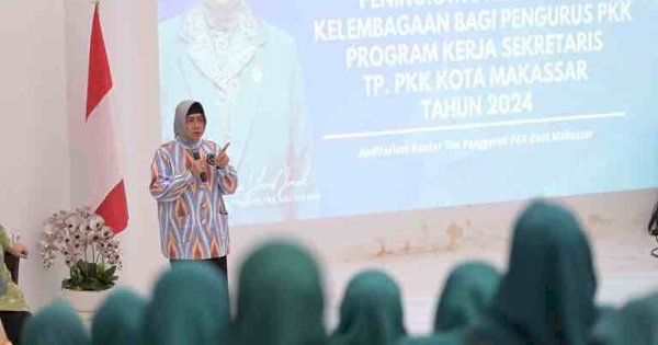 Indira Yusuf Ismail Dorong Kekompakan dan Edukasi Penurunan Stunting di Bimtek Pengurus TP PKK Kecamatan Tamalanrea