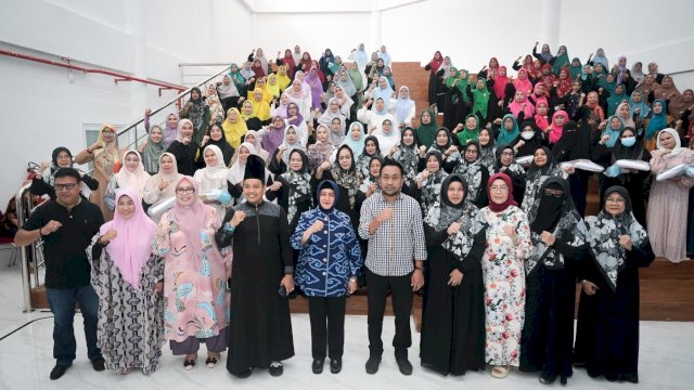 TP PKK Kota Makassar melalui Pokja 1 menggelar Kajian Islam di Auditorium TP PKK Kota Makassar, Kamis (23/05/2024).